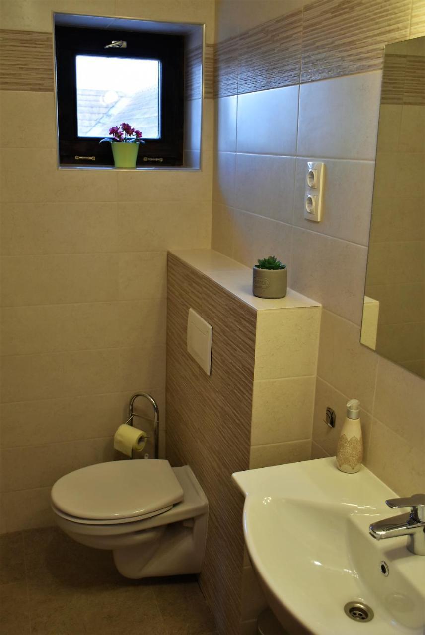 La Mia Casa Vendeghaz Hotell Kaposvár Eksteriør bilde